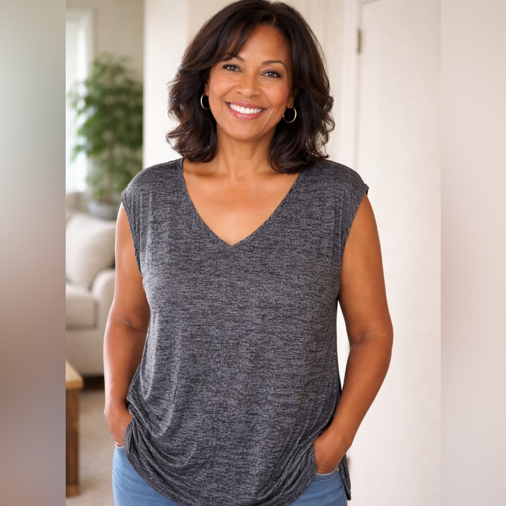 White House Black Market Marled Gray Black V-Neck Top Size XL